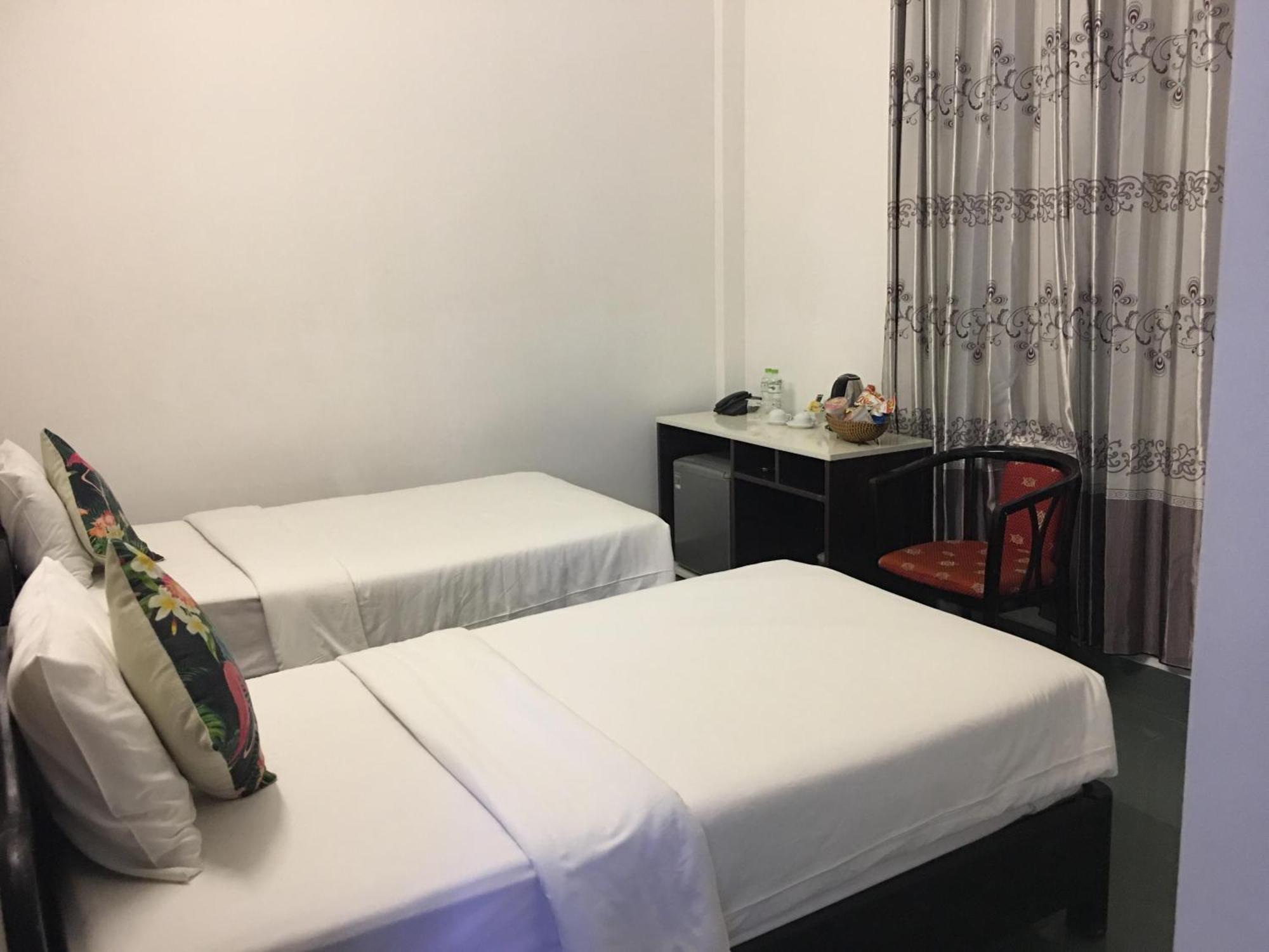 Dkd Trio Hotel Hue Exteriör bild