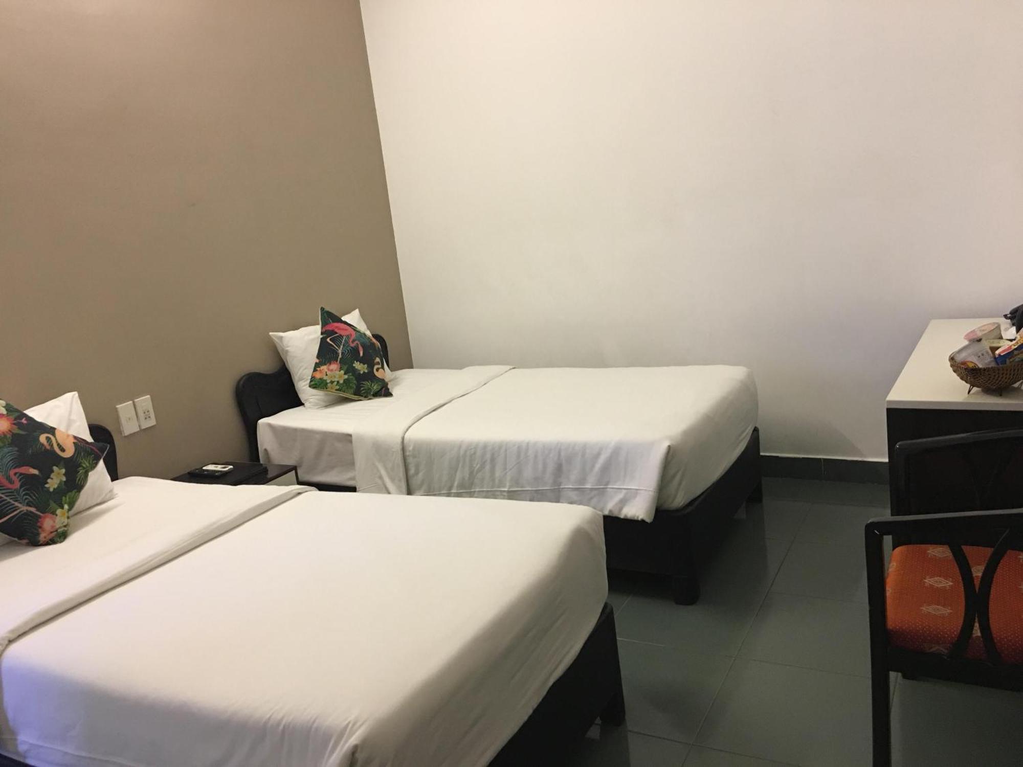 Dkd Trio Hotel Hue Exteriör bild